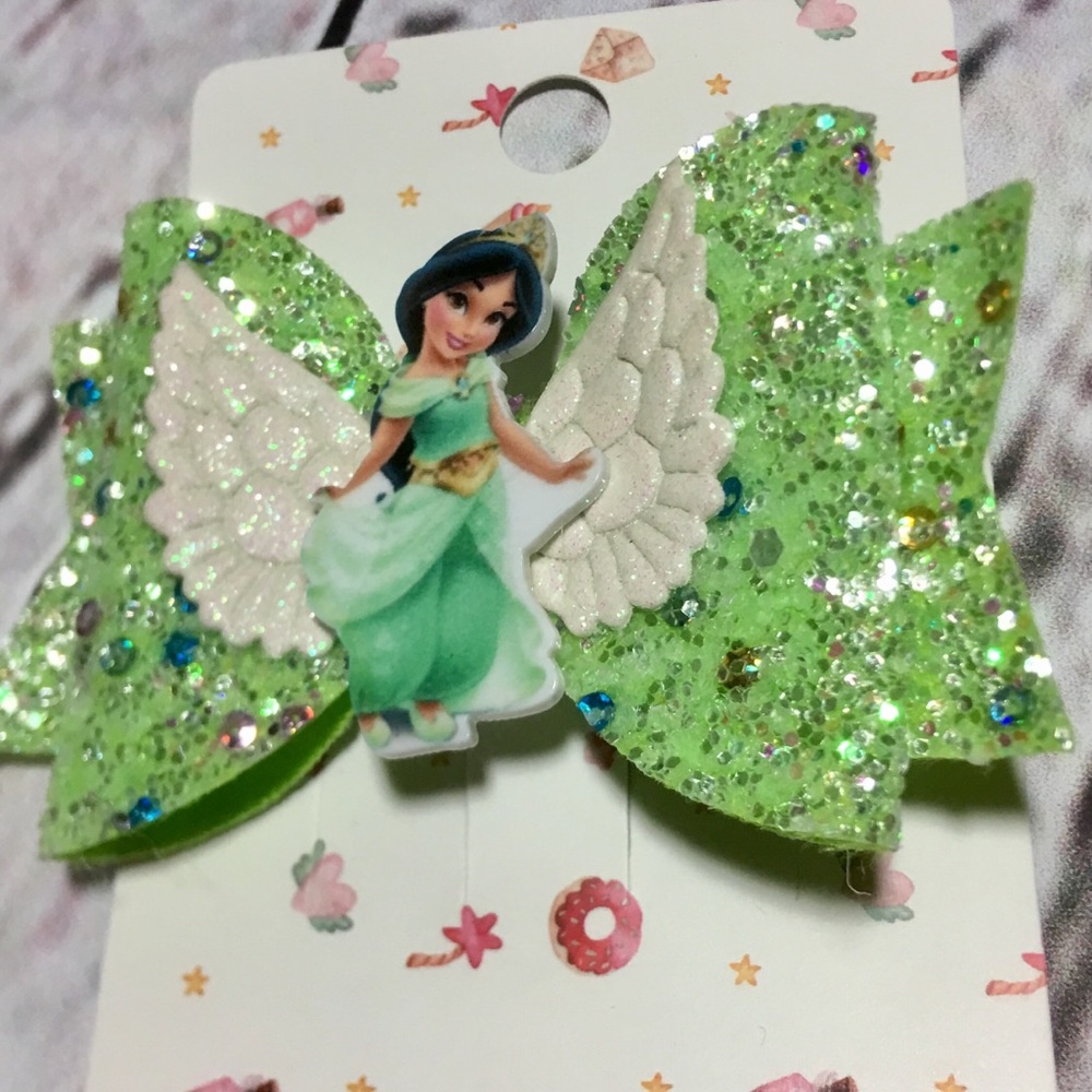 3BowsX$15 or 1X$7 Hand Made Jasmin 🧞‍♂️ Hair clip